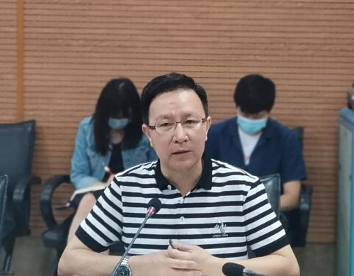 李峻副校长作总结讲话