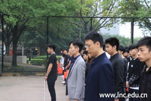 2806f27ecdf4b2bdac75d752c35454a