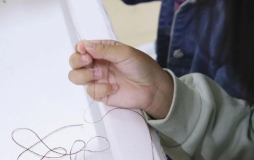 图九苏老师教学生一针一线的实操（5）