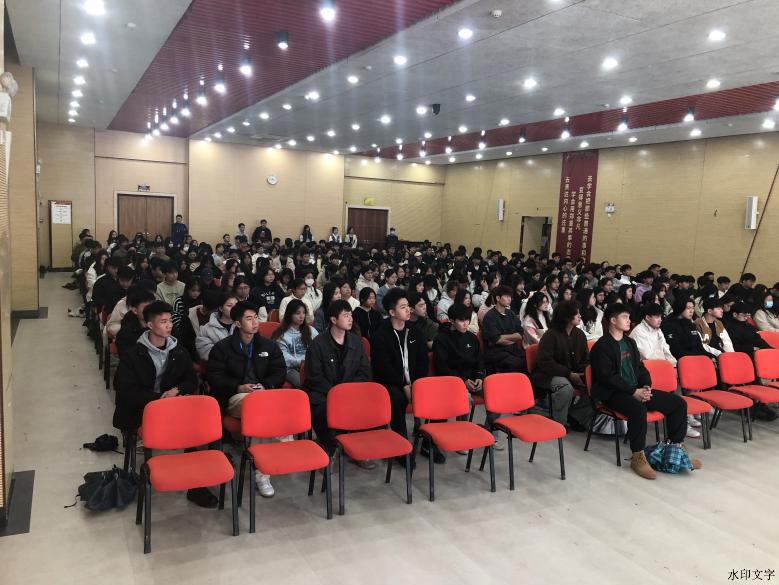 edf6b9b723459ee3c8297818b271e1b