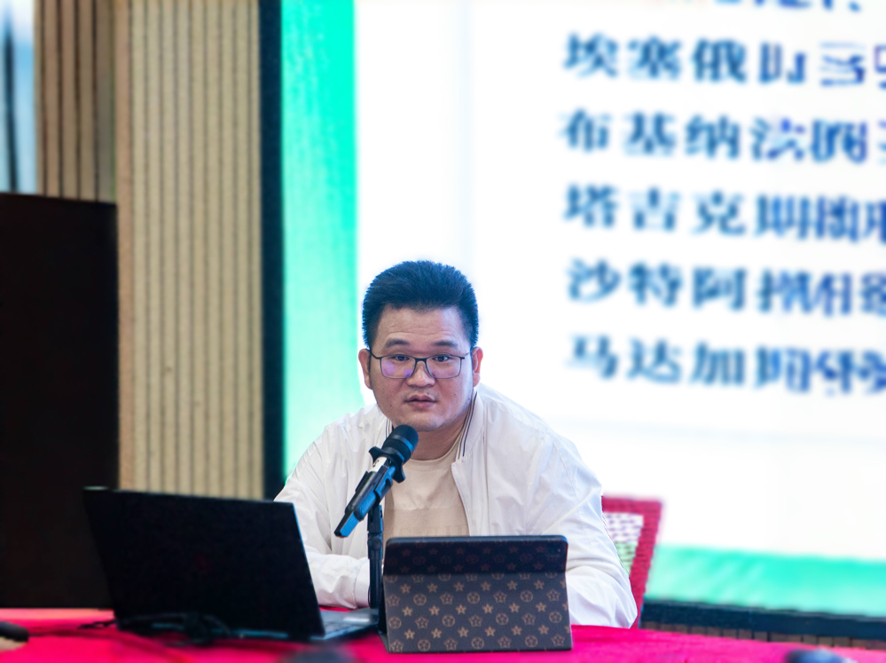 4cd6c23fa29418b4f2d9295b08d2a85