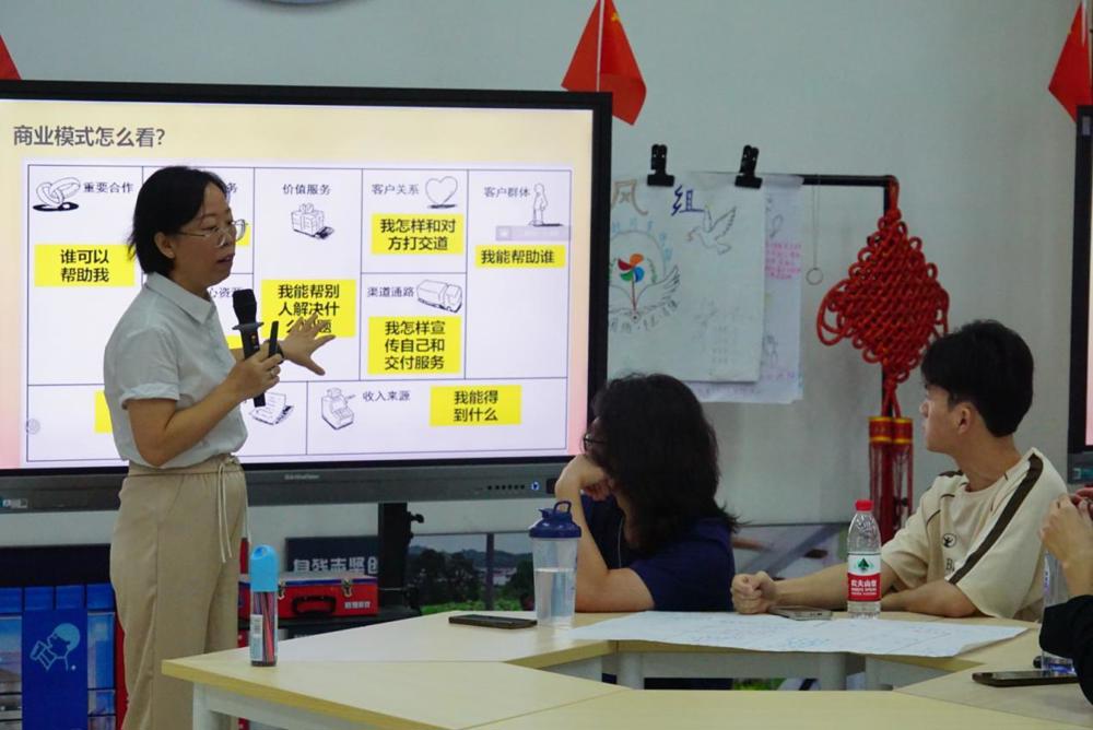 c77ca22a17435a49627b1b4d645c152