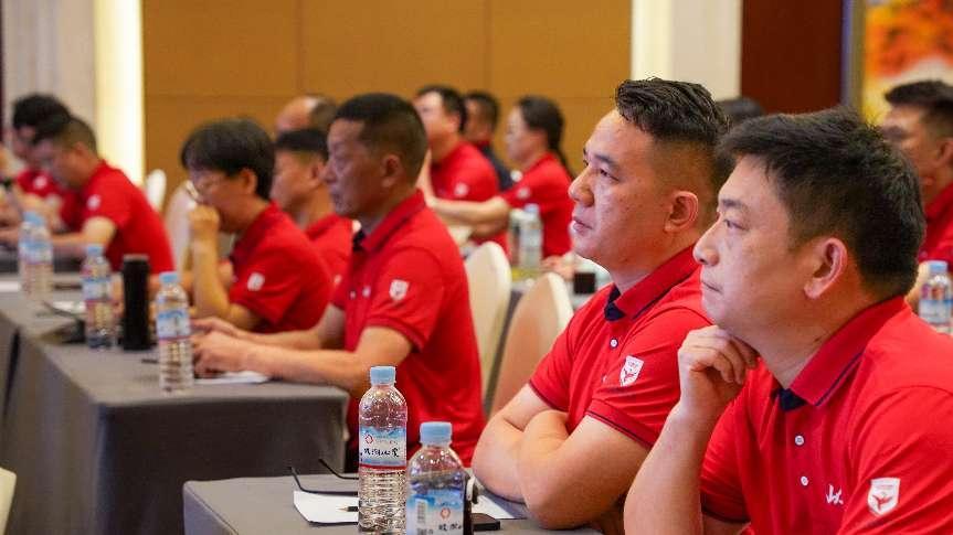 eed86476af4498fcc483342fa3bbb978_