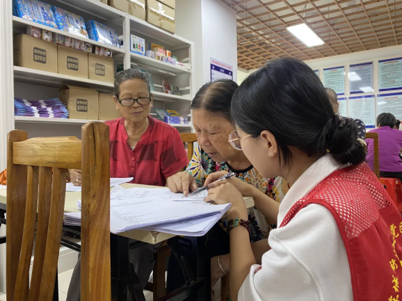 76707193d2516764fb4926846a0fcaf