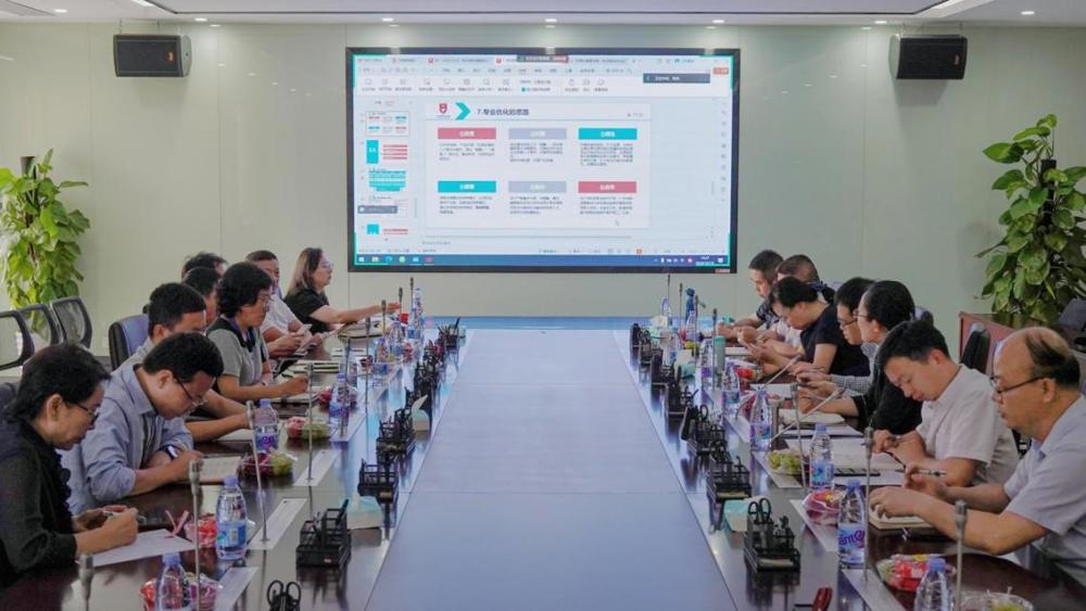 0e1ce5ce437b4442fd6e3bf01e0c06d