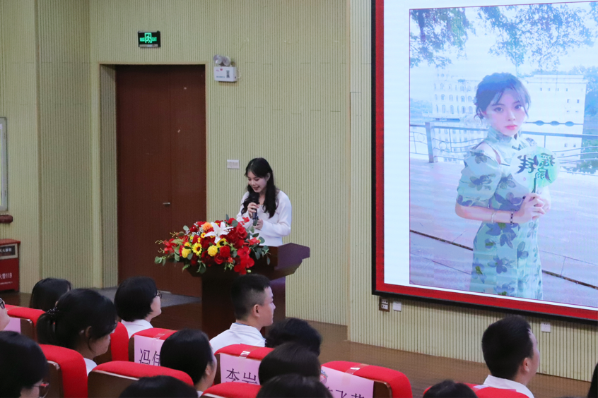 2024-10-25 14:12:09.988000