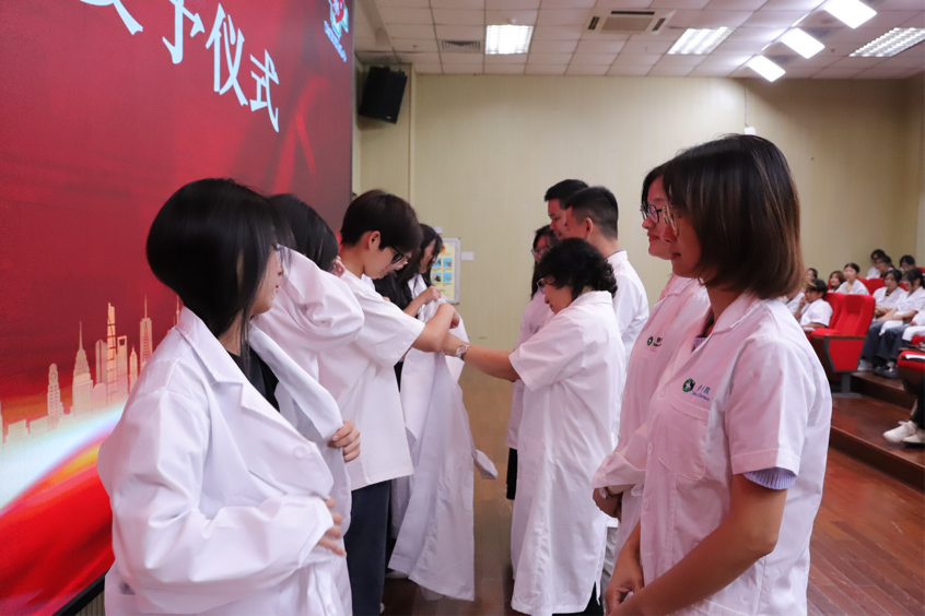 2024-10-25 14:07:03.717000