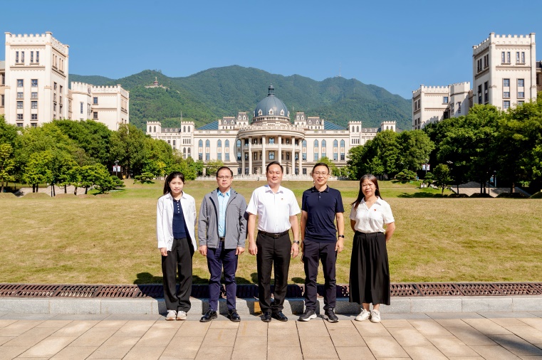 C:\Users\Administrator\Documents\WeChat Files\wxid_85bwtrqmtzz922\FileStorage\Temp\c007b67d0dc0c15a73e9260bf1210bd.jpg