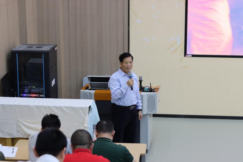 c23031cc4268d9c34cf87af825363fd