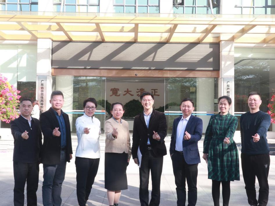 36e81cbd1497a475f4aff64fd628d24