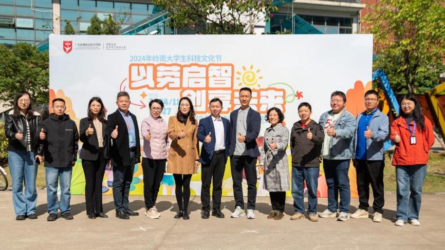 0c487c91950ae80e93df94041c384f4