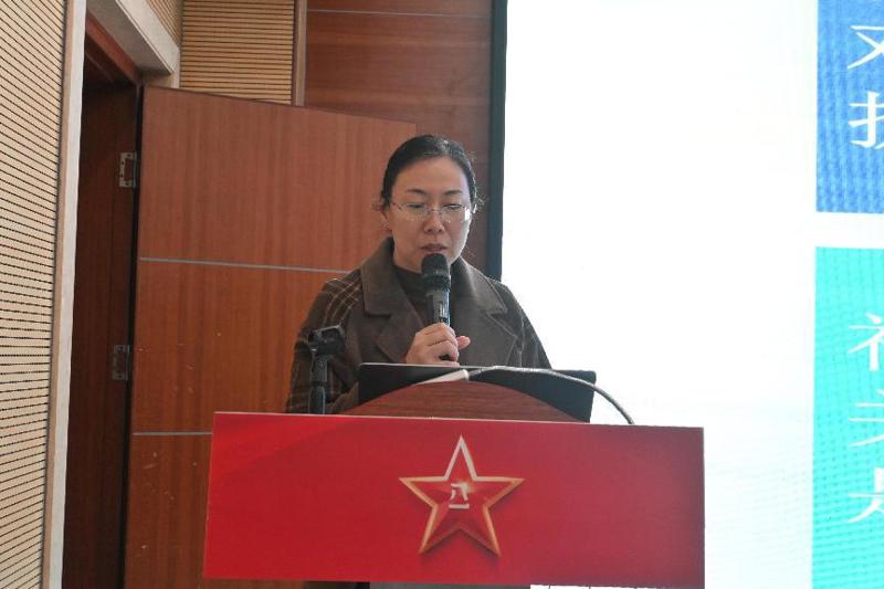 8清远市民政局社会救助科科长 余燕