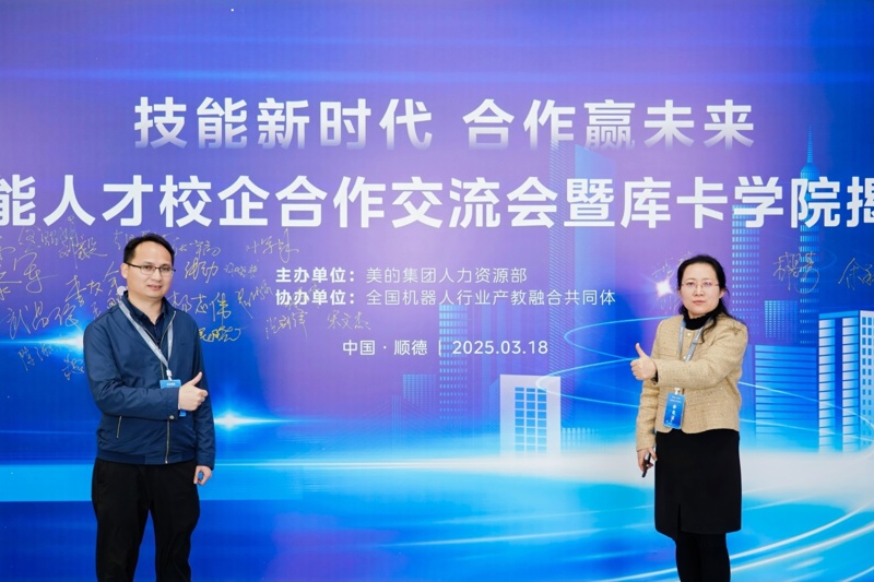 ce326a121d82493b8a3c53d6e7905da4.jpg
