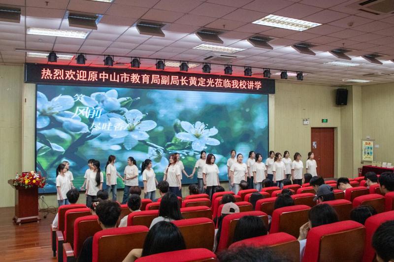 图4-《茉莉花》合唱