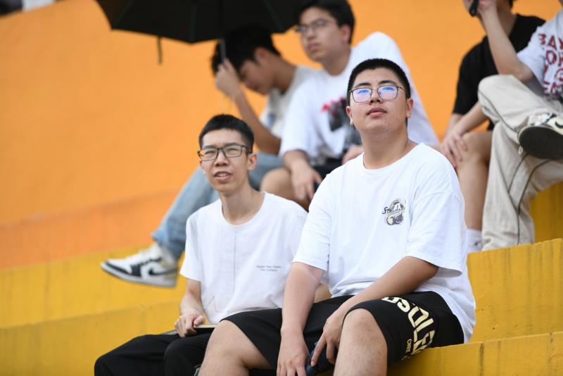 ADS_0069-opq3948619727