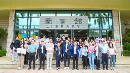 我校召开“校长接待日”暨期中教学检查学生座谈会