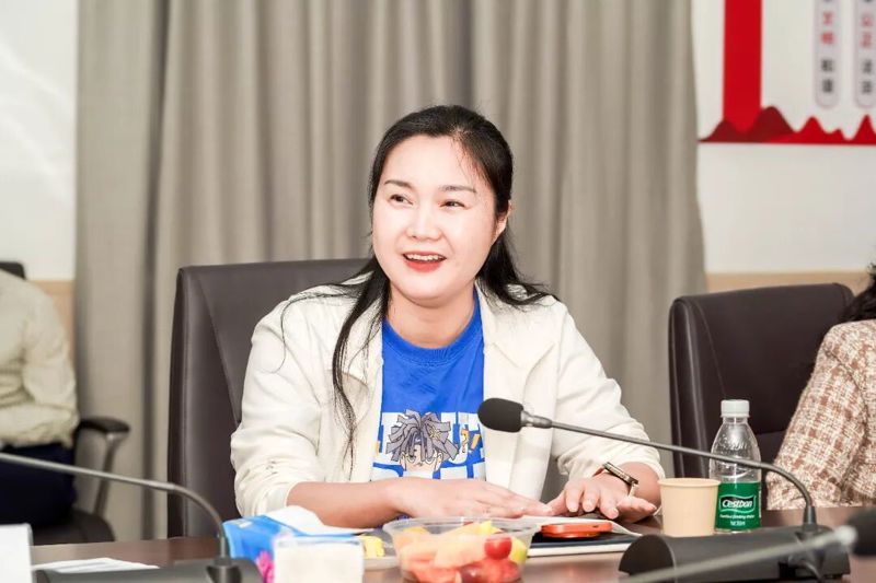 16ded5a53a3f9fbcf064585046f7b1c6