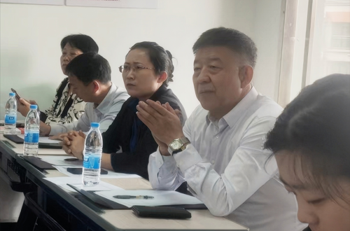 党委书记柴克生带队指导思政课教学