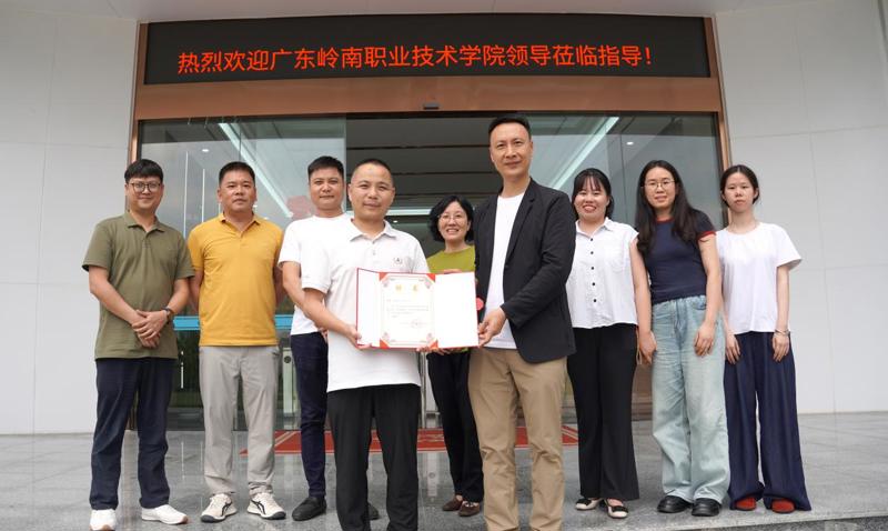 e1cbd0ebdf65bed8a81330d12fa66d03