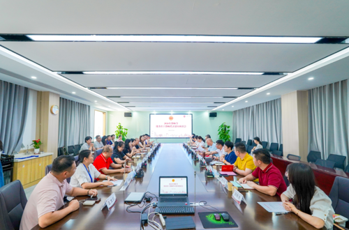 殷殷关怀寄厚望 声声问候暖师心——我校工会召开2026年教师节优秀骨干教师代表慰问座谈会