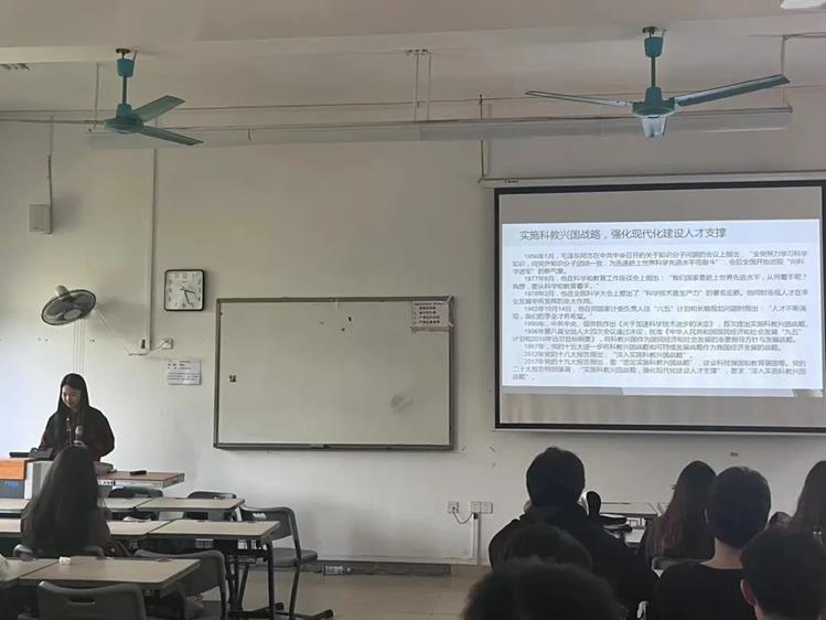 d6c81120bf064f81a9c43384a90cfcea.jpg