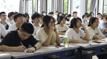 “一站式”学生社区 | 明德书院2023年入团积极分子团课培训进行时