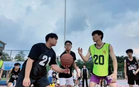 26篮球赛剪影