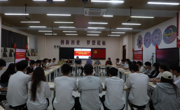 深化党纪学习 筑牢思想防线——马克思主义学院教师深入国际经贸学院与学生党员开展党纪学习教育交流座谈会