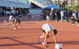 比赛现场回顾|青春洋溢， 热血不止 ，一起向未来！