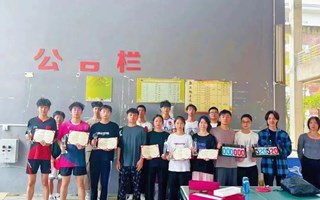 “乒”尽全力，勇于“乒”博|“新生杯”乒乓球比赛精彩回顾！