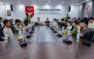 社团要闻 | 社团管理部召开秋季学期第一次社团会长见面大会
