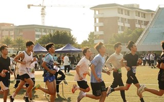 点赞！他们是岭南冠军！
