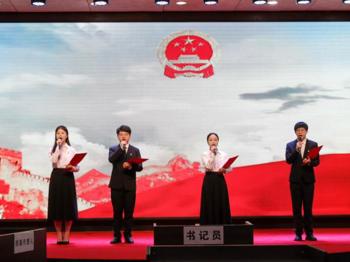 我为同学做实事 | 模拟法庭进校园，法治教育的生动实践!