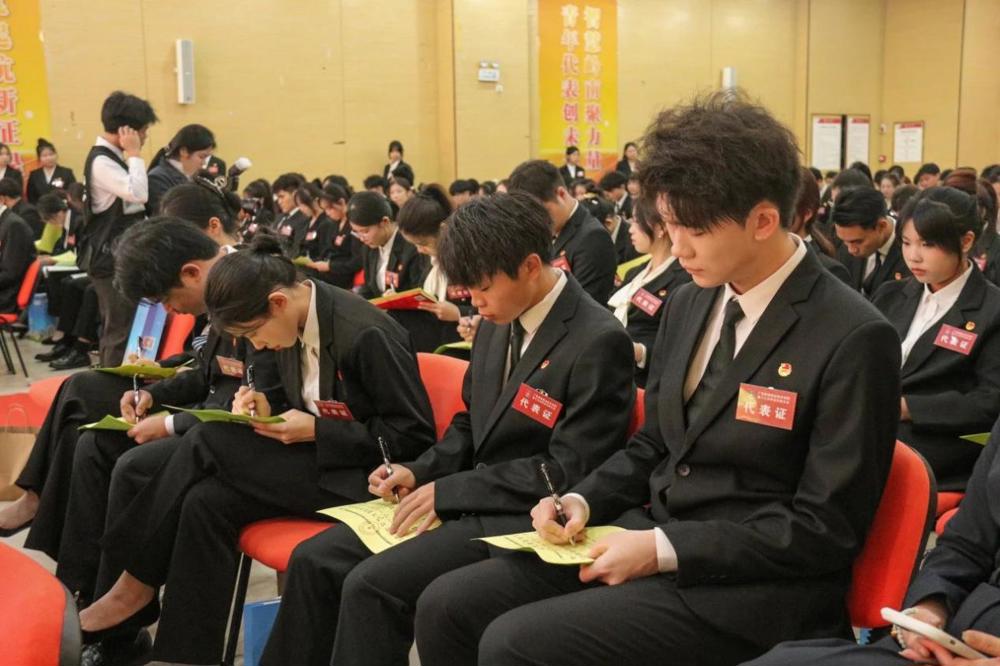 f7e9b2d56d0c0618b0dd01a1c79155ba