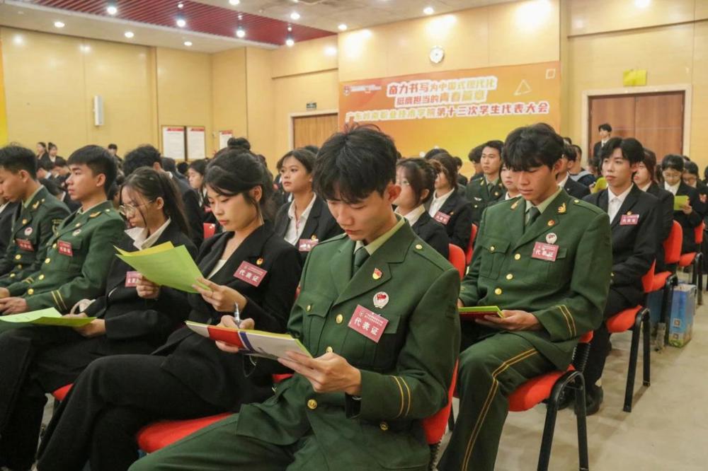 285c618510c8ae591363a696d1b227e1