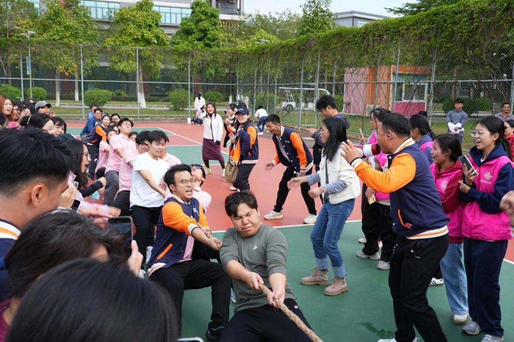 ef8982c0f94f763f7422e76c7479532b