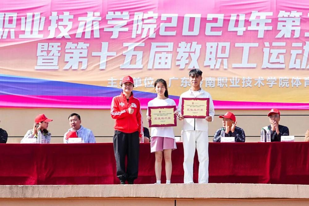 32e87b3e9cb024473cbe50cfb6e57db1