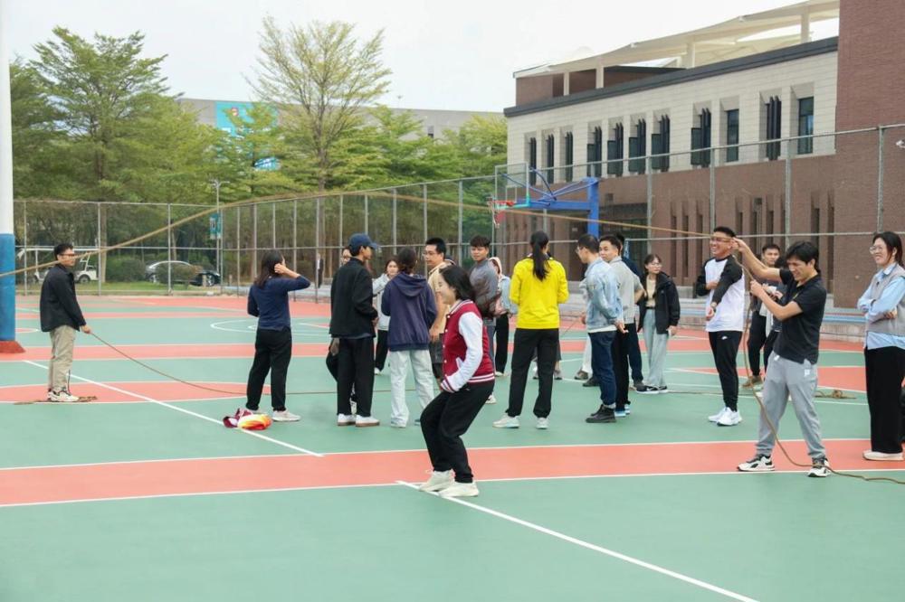 4350b48a4cfd796760df1102a5c63d44