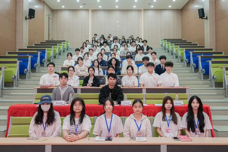 3f3646738f77a24ab077b8dc0ab7257e