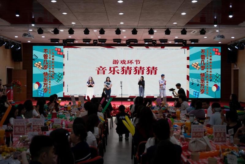 图33