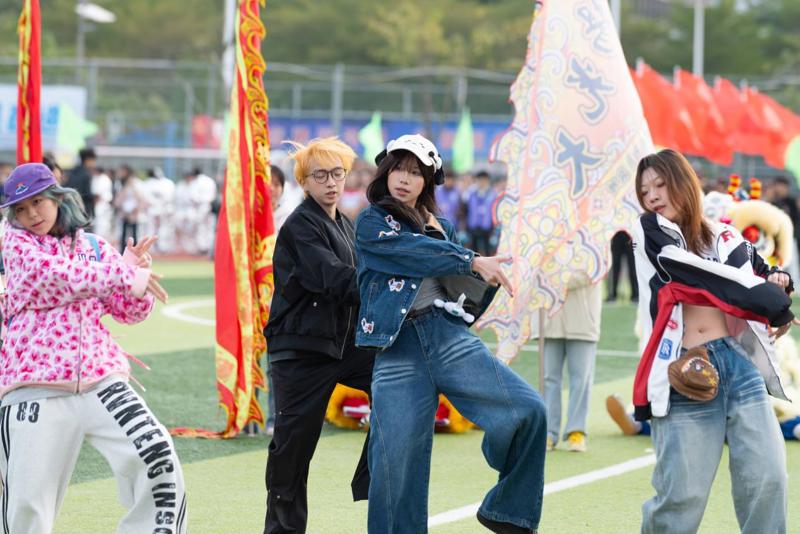 8c2d4769576786404aa9606f25e8749f