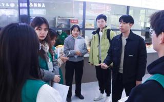 食堂后厨大揭秘？膳委带你把好校园饮食安全关！