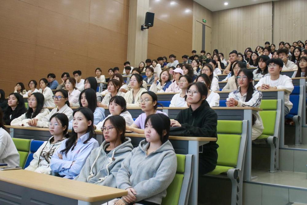 C:/Users/14745/Desktop/配图/未命名导出/02.jpg02