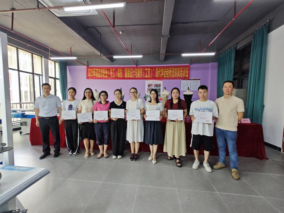 8962d0df47a2e0ff02f4a8cb54fe527