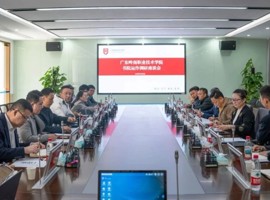 集团总裁调研书院运作｜共绘“智慧育人”新蓝图