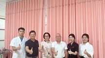 贺惠山董事长关怀药学院校友创业项目