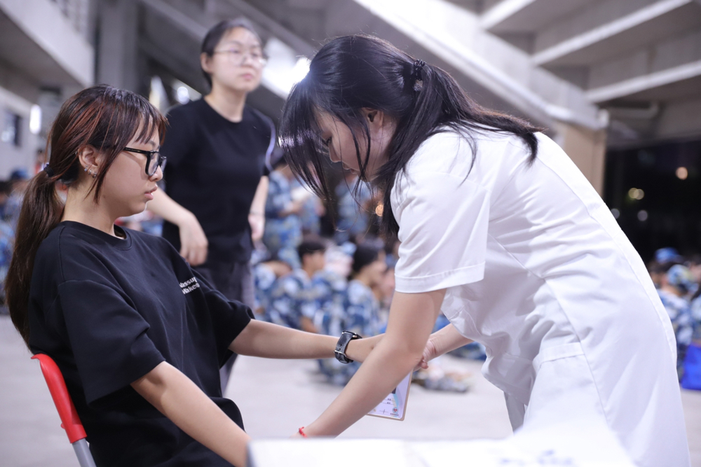 说明: 图示, 示意图

中度可信度描述已自动生成:ver1