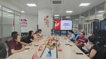 药学院（明德书院）携手企业共探化妆品技术专业建设新路径