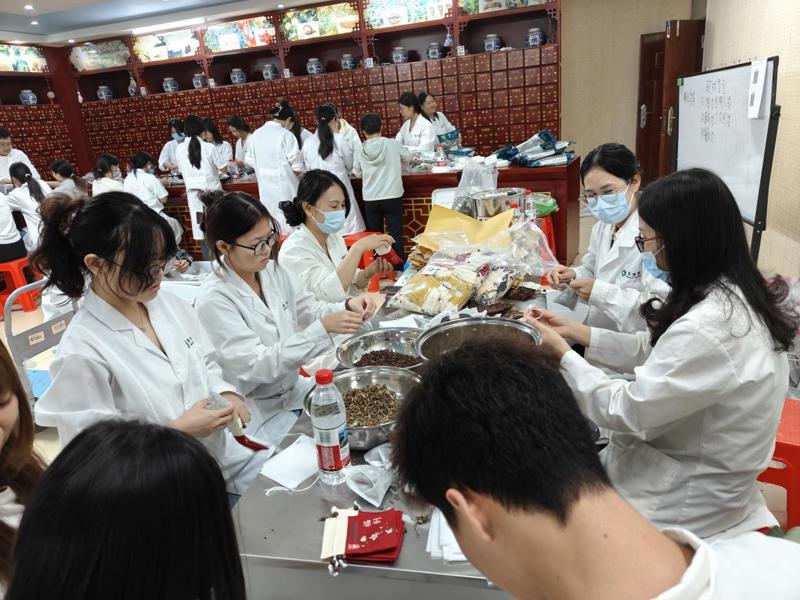 fc1deb688a9adfe3975cbe1fd8735b7