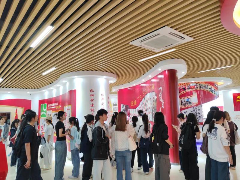 9ebe7310e1965e5036aa780403946cf6